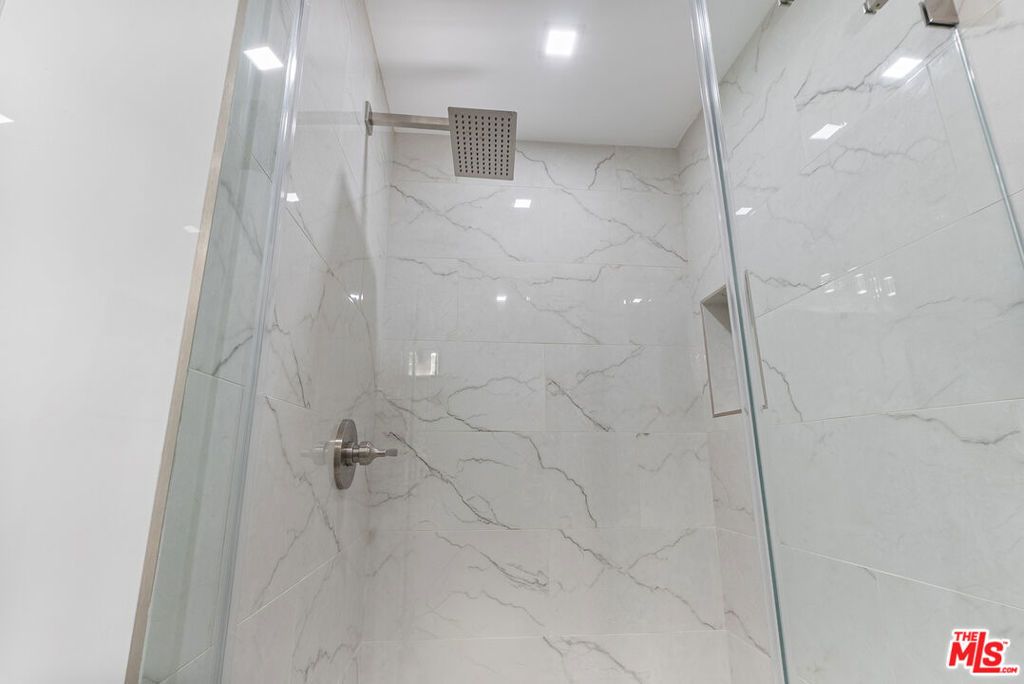 Image 38 of property listing at 8455 Fountain Avenue 308, West Hollywood, CA 90069