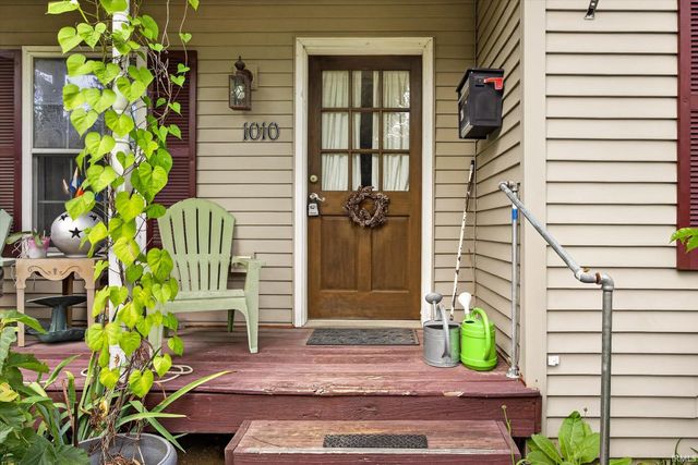 1010 W 7Th Street, Bloomington, IN 47404