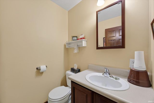 1010 W 7Th Street, Bloomington, IN 47404