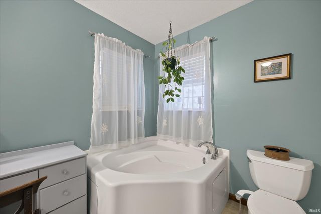 1010 W 7Th Street, Bloomington, IN 47404