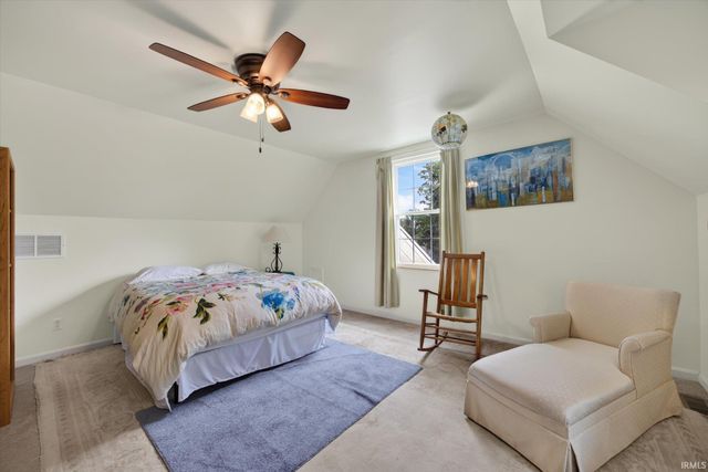 1010 W 7Th Street, Bloomington, IN 47404
