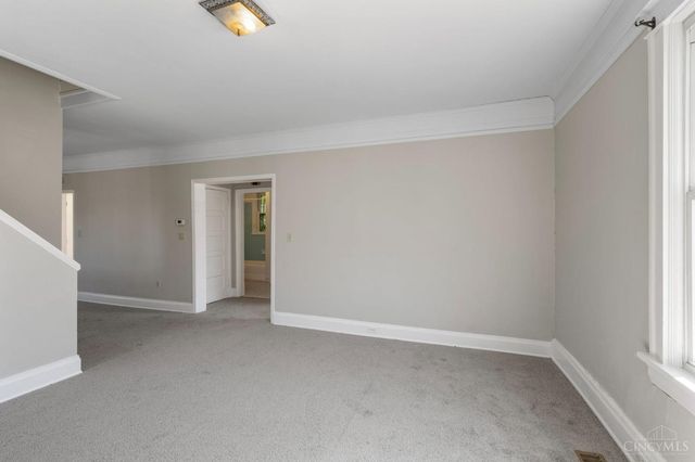 3280 Jefferson Avenue, Cincinnati, OH 45220