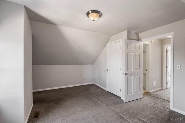 3280 Jefferson Avenue, Cincinnati, OH 45220