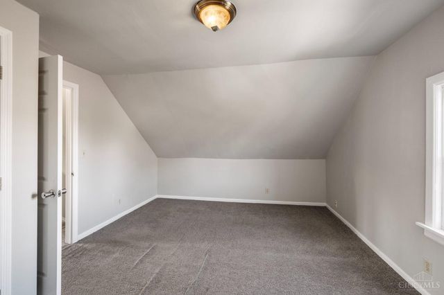 3280 Jefferson Avenue, Cincinnati, OH 45220