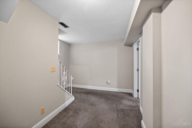 3280 Jefferson Avenue, Cincinnati, OH 45220