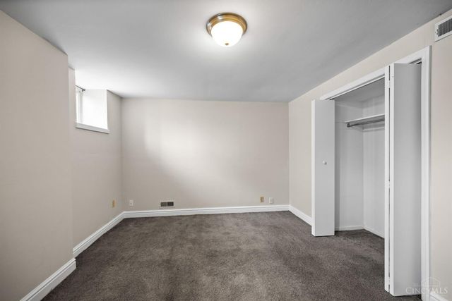 3280 Jefferson Avenue, Cincinnati, OH 45220