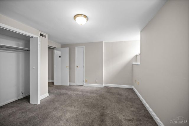 3280 Jefferson Avenue, Cincinnati, OH 45220