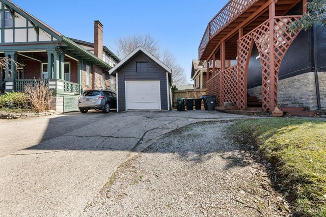 3280 Jefferson Avenue, Cincinnati, OH 45220