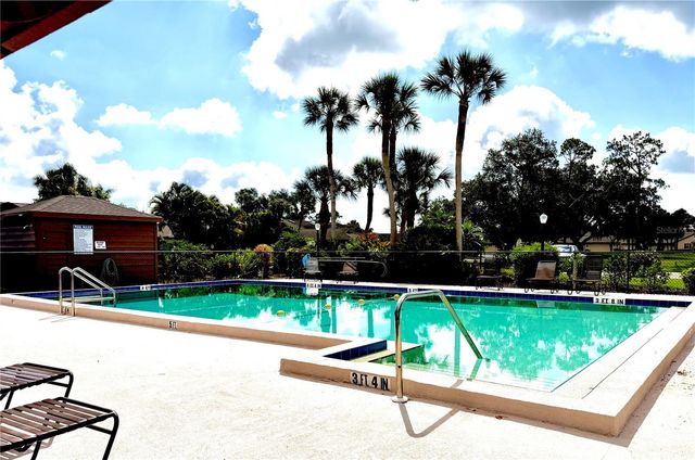 5813 MERION WAY 5813, Sarasota, FL 34243