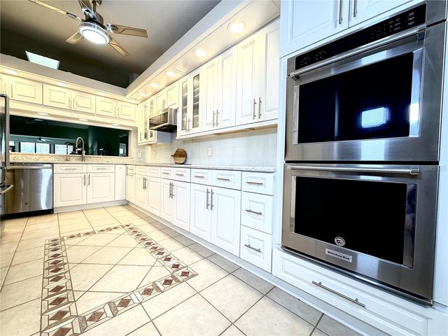 5813 MERION WAY 5813, Sarasota, FL 34243