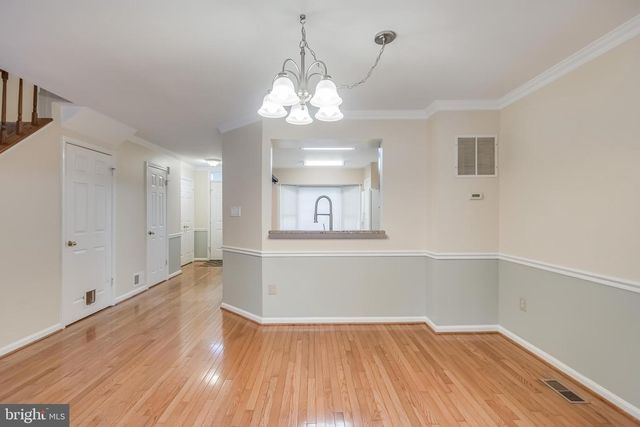 8735 STONE HILL PL, Springfield, VA 22153