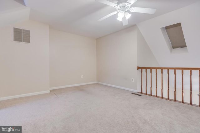 8735 STONE HILL PL, Springfield, VA 22153