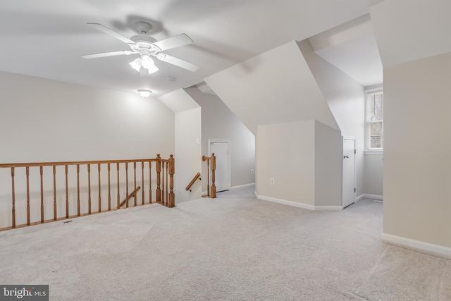 8735 STONE HILL PL, Springfield, VA 22153