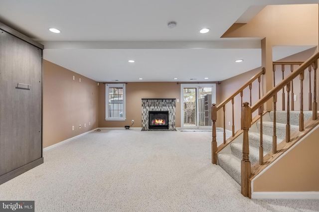 8735 STONE HILL PL, Springfield, VA 22153