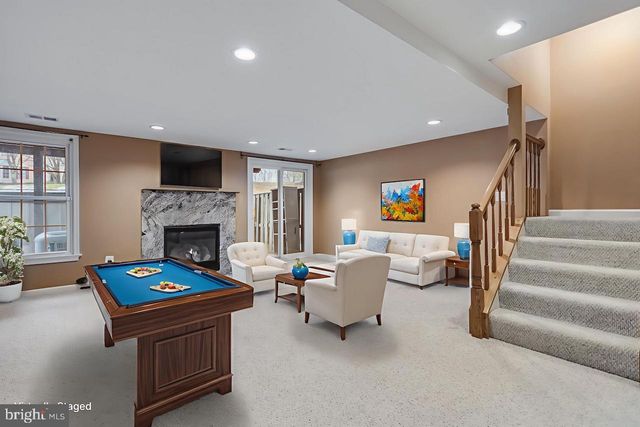 8735 STONE HILL PL, Springfield, VA 22153