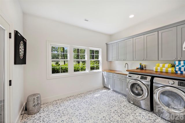 18300 Scotscraig Lane, Cornelius, NC 28031