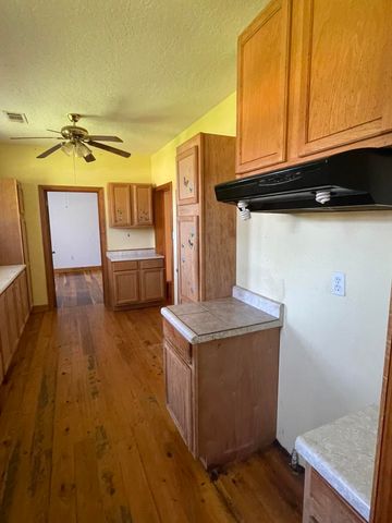 16 Triangle, Foxworth, MS 39483