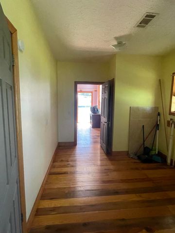 16 Triangle, Foxworth, MS 39483