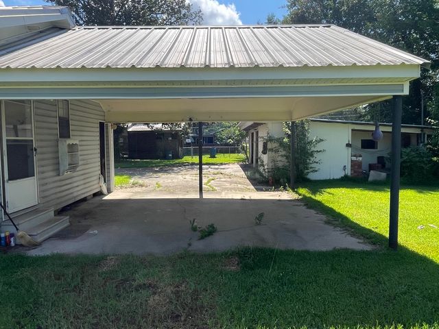 16 Triangle, Foxworth, MS 39483