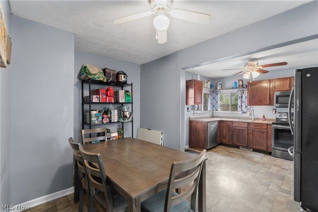 1513 10th Street, Cuyahoga Falls, OH 44221