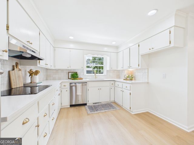 1011 Country Club Road, Perry, GA 31069