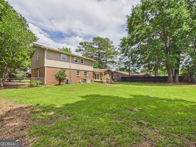 1011 Country Club Road, Perry, GA 31069