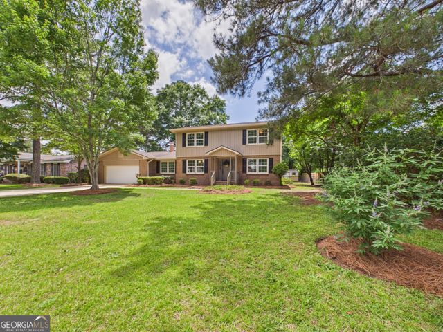 1011 Country Club Road, Perry, GA 31069
