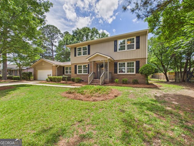 1011 Country Club Road, Perry, GA 31069