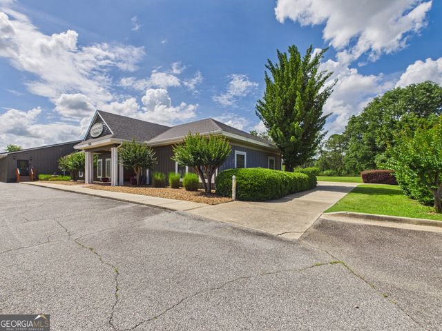 1011 Country Club Road, Perry, GA 31069