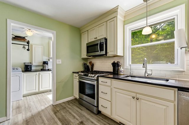 2400 Bay View Dr., Green Sea, SC 29545