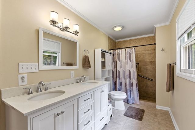 2400 Bay View Dr., Green Sea, SC 29545