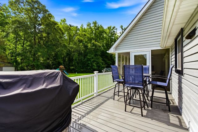 2400 Bay View Dr., Green Sea, SC 29545