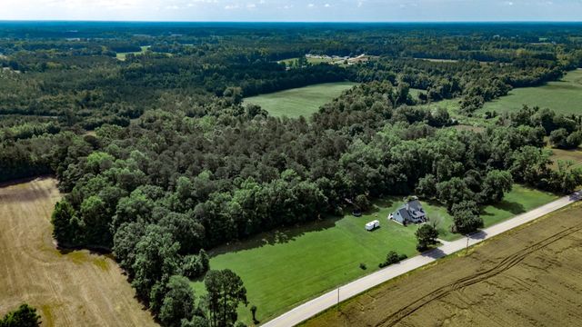 2400 Bay View Dr., Green Sea, SC 29545