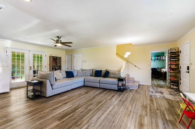 2400 Bay View Dr., Green Sea, SC 29545
