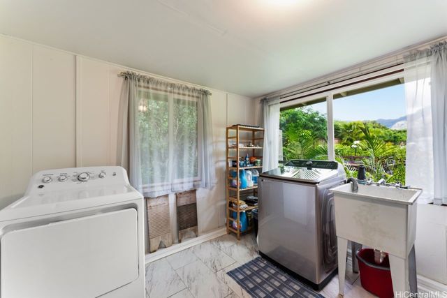 84-980 Kaulawaha Road, Waianae, HI 96792