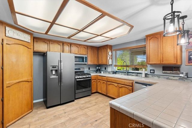 13391 Driftwood, Victorville, CA 92395