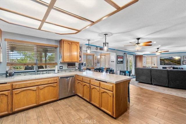 13391 Driftwood, Victorville, CA 92395