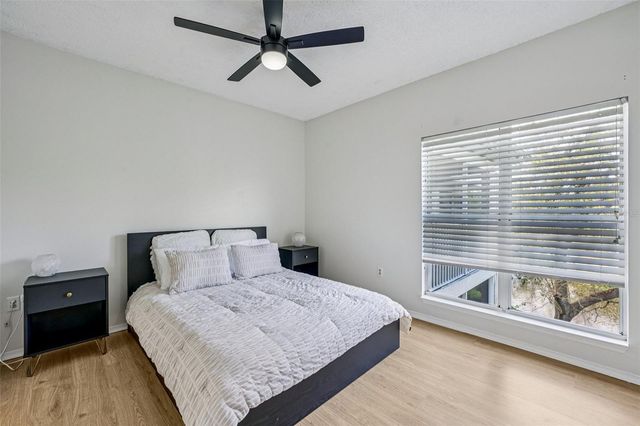 4211 CHATHAM OAK COURT 123, Tampa, FL 33624