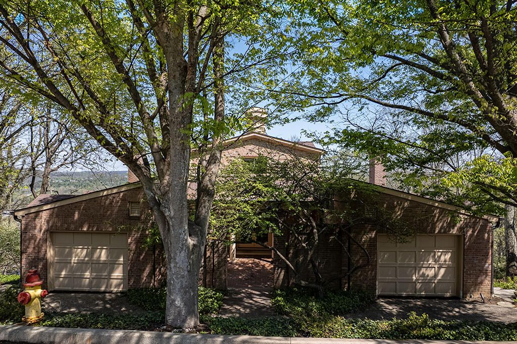 205 Capital Heights Drive, Frankfort, KY 40601