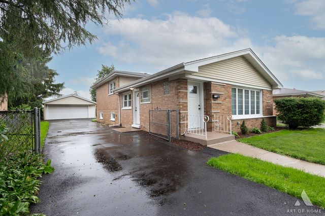 6127 W 79th Place, Burbank, IL 60459