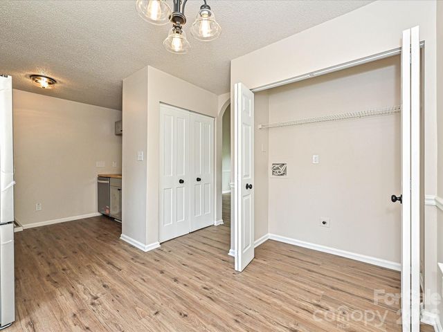 3629 Silver Ore Lane, Charlotte, NC 28216
