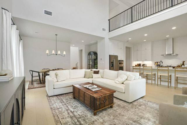 145 Eagle Pass TRL, Georgetown, TX 78628