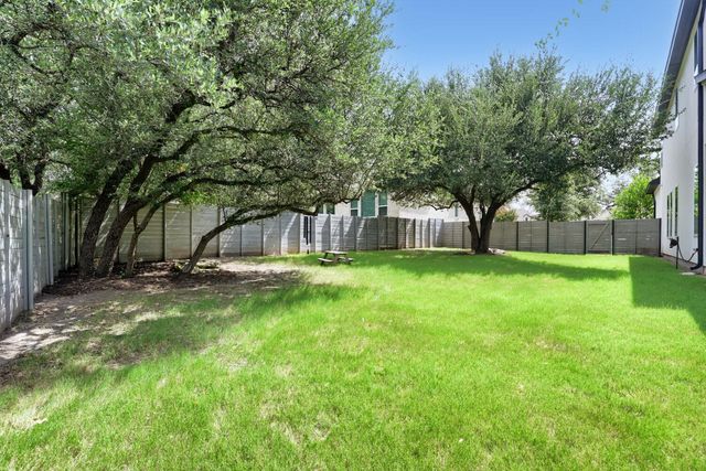145 Eagle Pass TRL, Georgetown, TX 78628