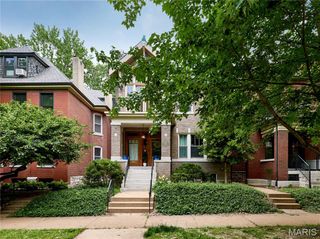 3863 Utah Place, St Louis, MO 63116
