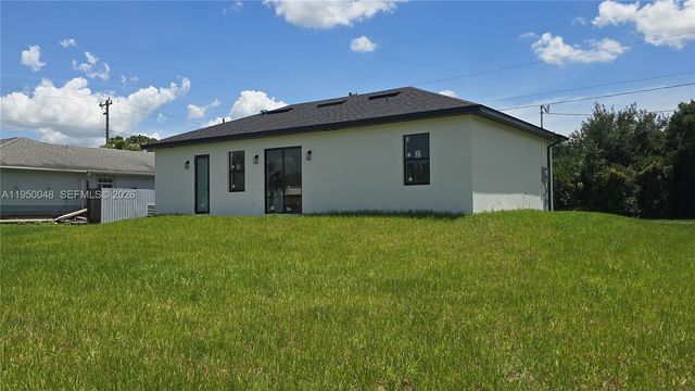 939 SENTINELA BLVD, Lehigh Acres, FL 33974