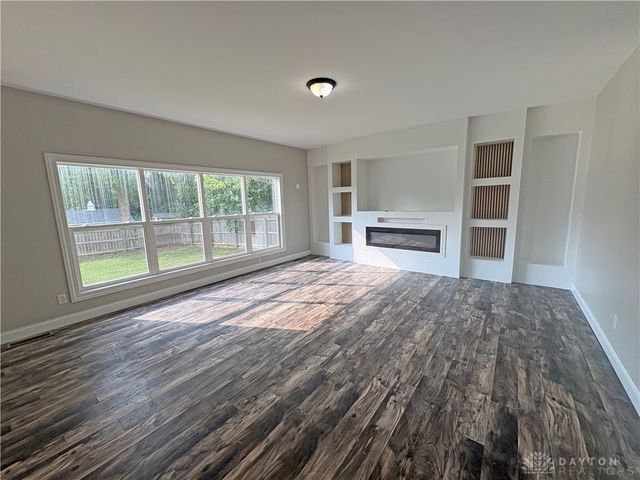 5 Sycamore Springs Drive, Springboro, OH 45066
