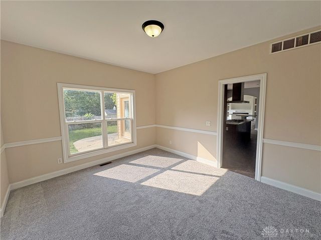 5 Sycamore Springs Drive, Springboro, OH 45066