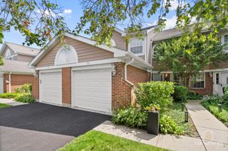 751 W Happfield Drive, Arlington Heights, IL 60004