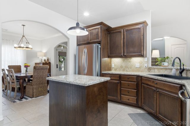 3236 E 146th Street S, Bixby, OK 74008