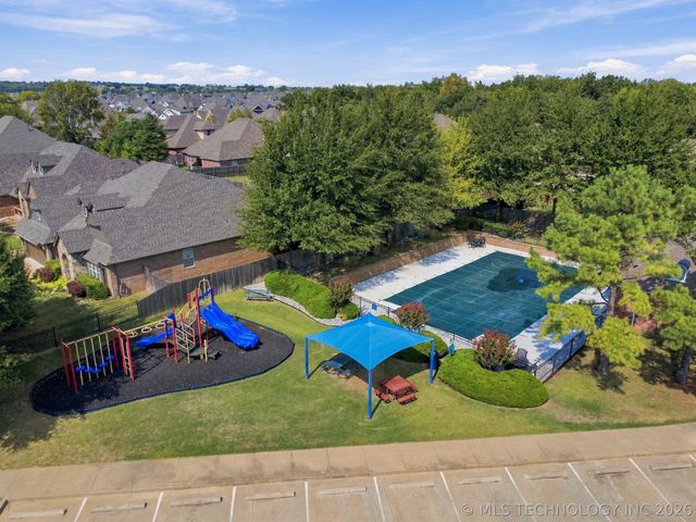 3236 E 146th Street S, Bixby, OK 74008
